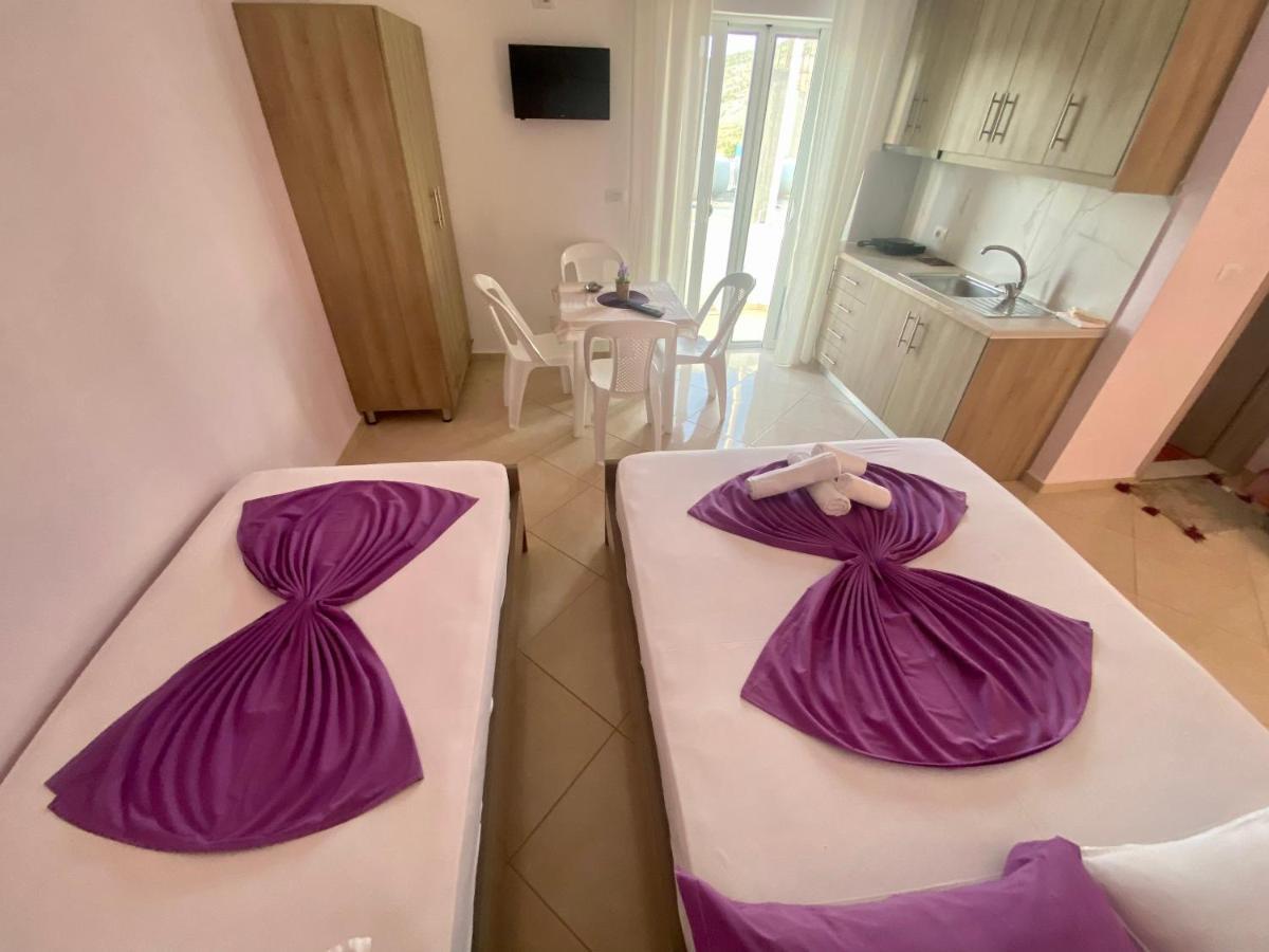 Hotel Vila Ali Ksamil Buitenkant foto