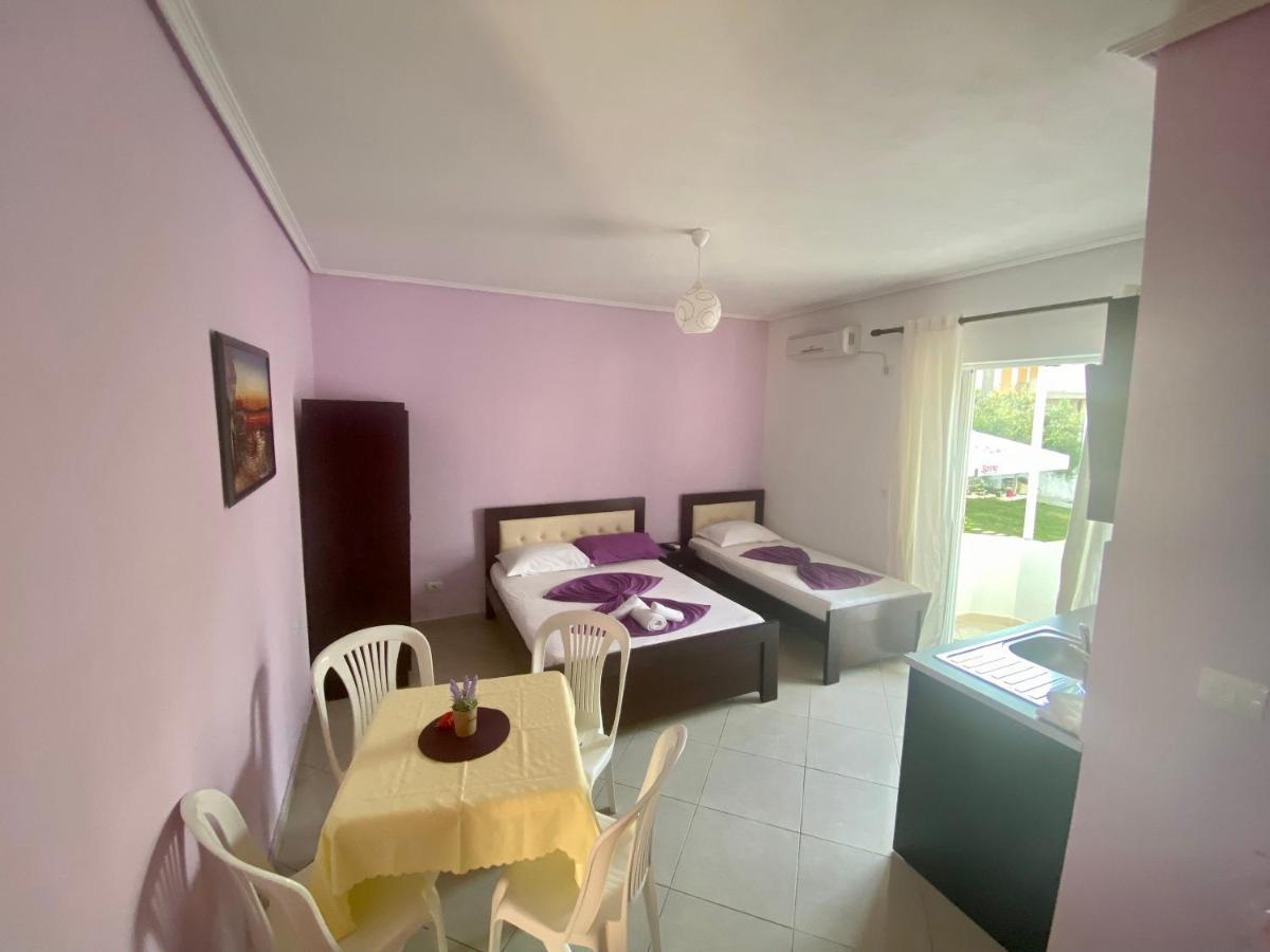 Hotel Vila Ali Ksamil Buitenkant foto