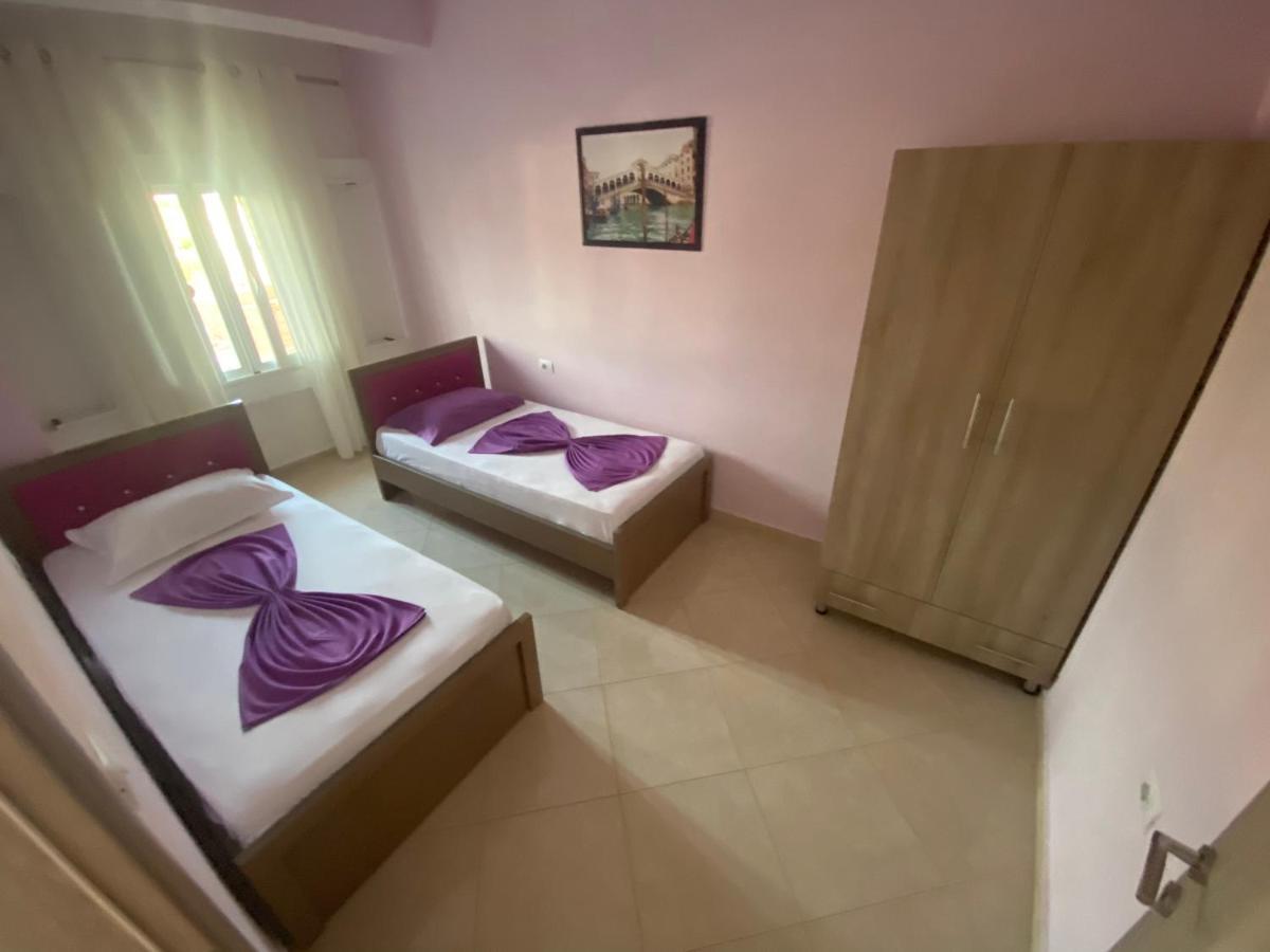 Hotel Vila Ali Ksamil Buitenkant foto